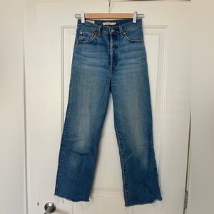 Levi’s ribcage jeans